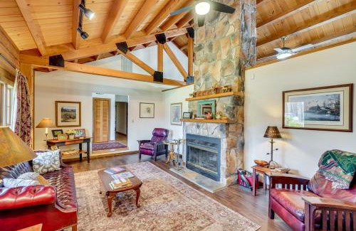 Berryville House | Family Retreat with Deck Near Appalachian Trail Awaits!