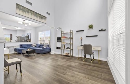 Charlotte House | Family Retreat with Modern Comforts