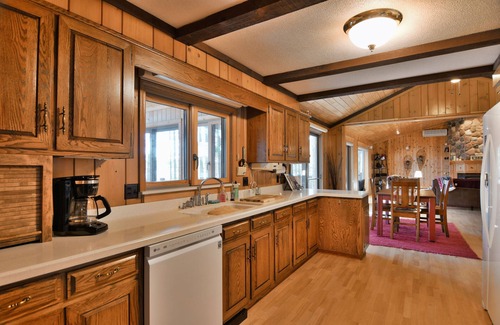 Solon Springs House | Ultimate Lakefront Retreat on Middle Eau Claire Lake
