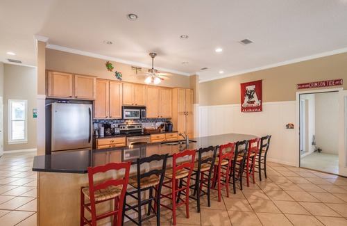 Putnam Hall House | Ideal Family Retreat on Scenic Lake Sante Fe, Sleeps 22