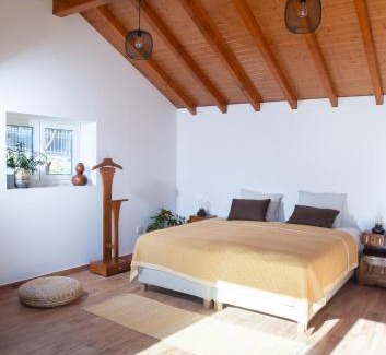 Sobrado Apartment | Family Room at Quinta do Mirante: Oceanfront Getaway