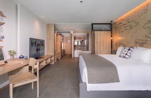 Khuekkhak Resort | Family Room with Pool View for 2 Adults & 2 Kids