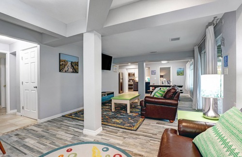 Mid Island House | Family-Friendly Retreat with Private Beach and Hot Tub