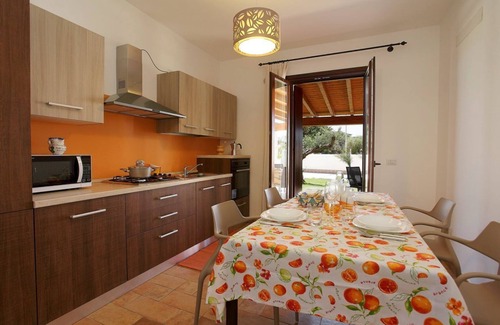 Sciacca Villa | Family Villa by the Sea with Pool and Breakfast Included