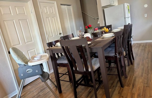 Kissimmee House | Family sized home! Near Disney & MCO, resort style, perfect for the holidays!
