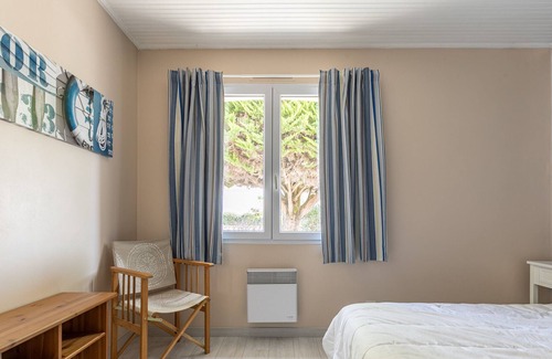 Bretignolles-sur-Mer House | Ideal Family Getaway for 4 in Brétignolles-sur-mer