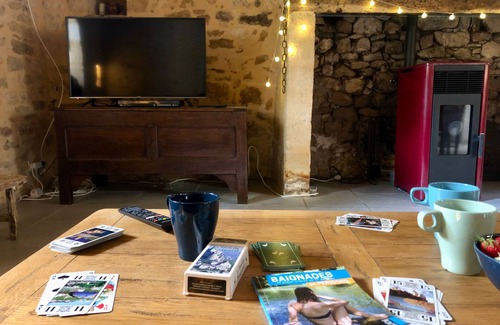 Aubas House | Family stone house, charm & comfort, 5 min from Lascaux