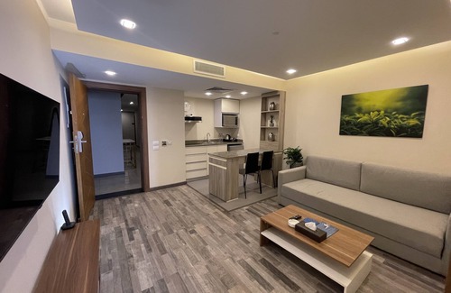Heliopolis Apartment | Convenient Family Studio Twin Near Airport with Pool