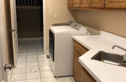 Goodlettsville House | Modern Family Retreat with Pool and Ocean View - 9.8 Score