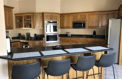 Goodlettsville House | Modern Family Retreat with Pool and Ocean View - 9.8 Score