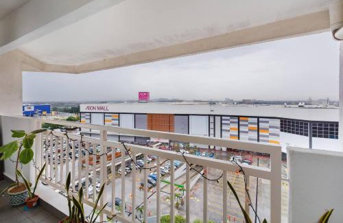 Taman Desa Tebrau Apartment | Family Suite at DESA TEBRAU - Ideal for Child-Friendly Stays