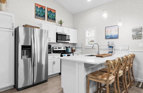 Corpus Christi House | Family-Friendly Retreat @ The Crab Shack - Steps to Beach!