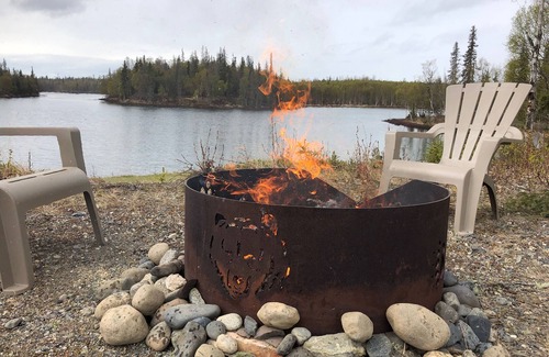 Nikiski House | Ideal Family Getaway: Lake Fun and Game House Awaits!