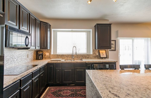 Heber House | Ideal Retreat 10 Minutes from Deer Valley Gondola