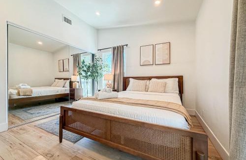 Calabasas House | Family Vacation Spot - 4BR Home - FB - Cal