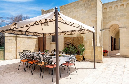 Carpignano Salentino Villa | Family Villa with pool in Salento