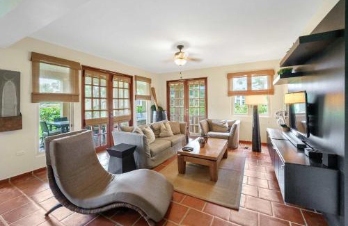 Cerro Gordo Villa | Family Villa Oleana Waterviews Oceanfront with water and generator