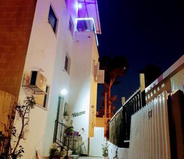 Nahariya Apartment | Family-Friendly Hotel with Pet and Child Amenities
