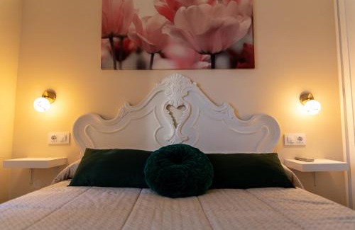 Almodovar del Rio Apartment | Experience FAMORCAS Centro A y B with Private Beach Access