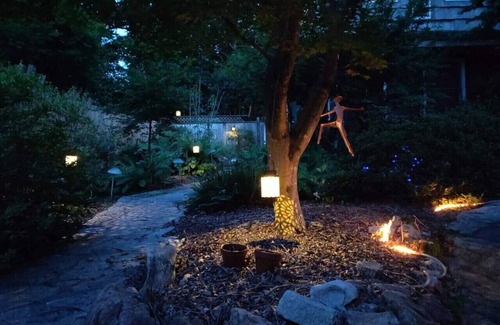 Southwest Raleigh House | Enchanting Raleigh Mill House: A Walkable Family Retreat