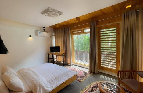 Hunza Hotel | Family-Friendly Stay at Famree Resort Hunza with Breakfast