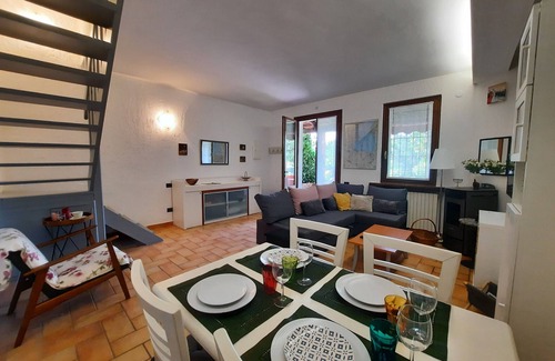 Ponti sul Mincio Apartment | Fanaberia - Cozy Two Bedroom Apartment with Pool Access