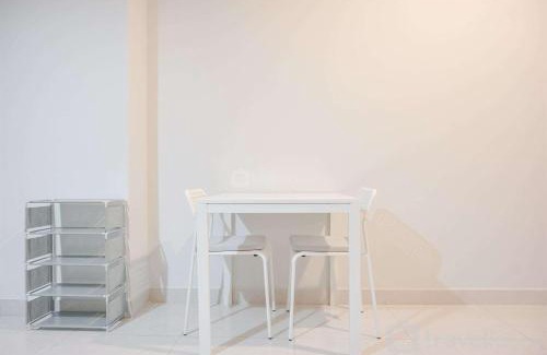 Pantai Indah Kapuk Apartment | Cozy 1BR Gold Coast Apartment for Memorable Stays