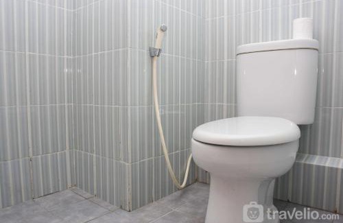 Depok Apartment | Inviting Studio at Cinere Resort Apartment by Travelio