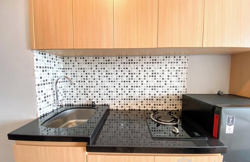 Bekasi Timur Apartment | Stylish Studio at Transpark Juanda with Pool & Breakfast