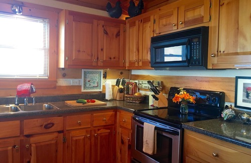 Fancy Gap Cabin | Scenic Stay in Fancy Gap VA with Breathtaking Mountain Views