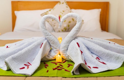 Sauce Hotel | Fanda: Guest Rated 10/10 with Private Pool & Hot Tub