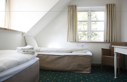 Tasinge Hotel | Discover Fangel Kro & Hotel: Family-Friendly Retreat