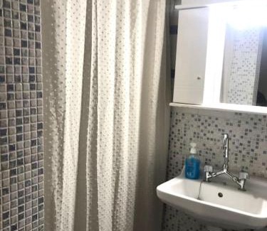 North Kynouria House | Fani's House: Guest Rated 10/10, Family & Pet Friendly Stay