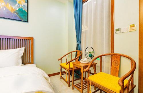 Zhonglou Shangquan Hotel | Discover Fanjian Inn Near Xi'an Drum Tower & Cultural District