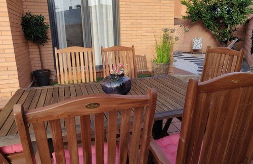 Roquetas de Mar House | Beachside Retreat in Roquetas de Mar: Pet-Friendly Stay!