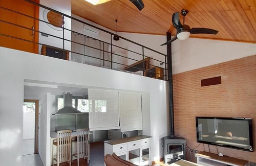 Altea la Vella House | Serene Loft Nestled in Mountains with Community Pool