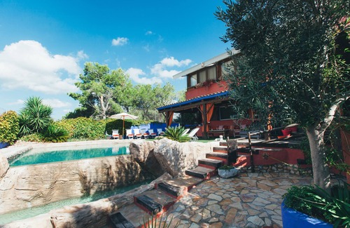 Sant Pere de Ribes Villa | Inviting Villa Near Sitges with Pool and Ocean Views