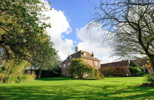 Milborne Saint Andrew House | Fantastic 17th century farmhouse in stunning Dorsett