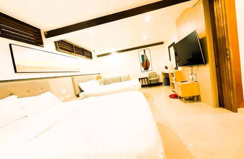 Baguio House | Fantastic 2-Bedroom Vacation Home with Balcony in Baguio City