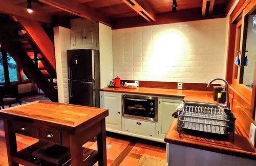 Itati Cabin | Serene A-Frame Cabin Close to Beaches and Nature
