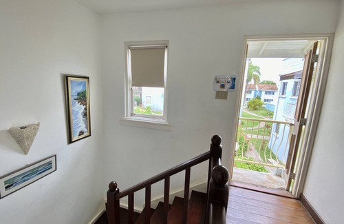 Orange Bay Condo | Beachfront B&B Condo with Pool, Perfect for Remote Work!