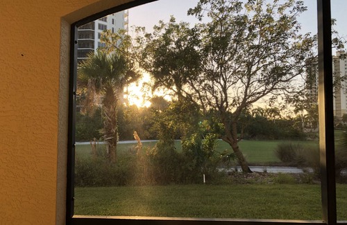 Hammock Bay Condo | Discover an Oceanfront Condo in Hammock Bay Paradise