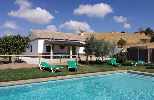 Prado del Rey Cottage | Enchanting El Rincón de Marco and María Amidst Nature