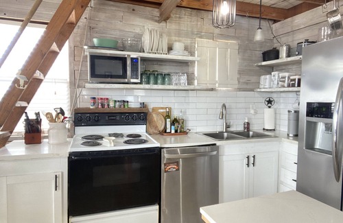 Cedar Lane House | Unforgettable Family Fun and Fishing Getaway Awaits