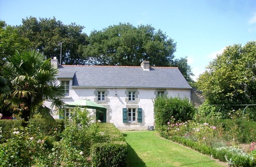 Moelan-sur-Mer House | Inviting House in the Park with Ocean View and Pet Friendly