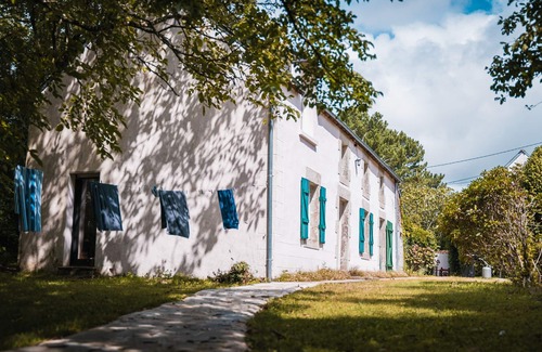 Moelan-sur-Mer House | Inviting House in the Park with Ocean View and Pet Friendly
