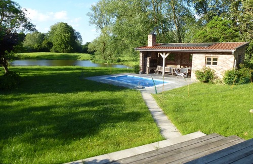 Kalkhorst House | Beautiful Beach House with Private Pool & Ocean Views