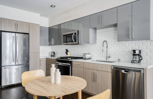 Milpitas Apartment | Enjoy a Modern Milpitas 1BR with Pool & Gym Access