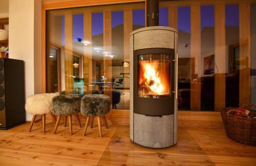 Muenster Ski Chalet | Inviting Renovated Chalet in the Heart of the Alps