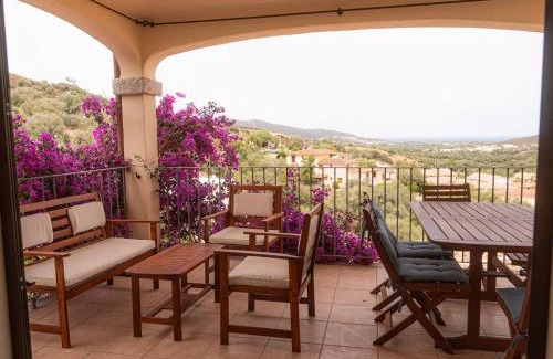 Schifoni Villa | Discover Sardinia Villetta with Breathtaking Sea Views